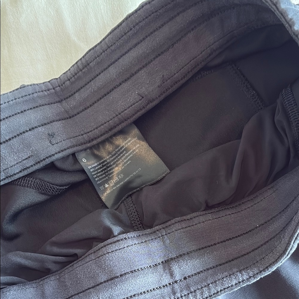 Lululemon pants - Picture 4 of 4